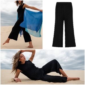 ALQUEMA Women’s Size XS Black Pull On Wide Leg Zig Zag Crinkle Pleated Crop Pant